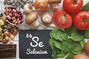 З якими вітамінами можна приймати селен?